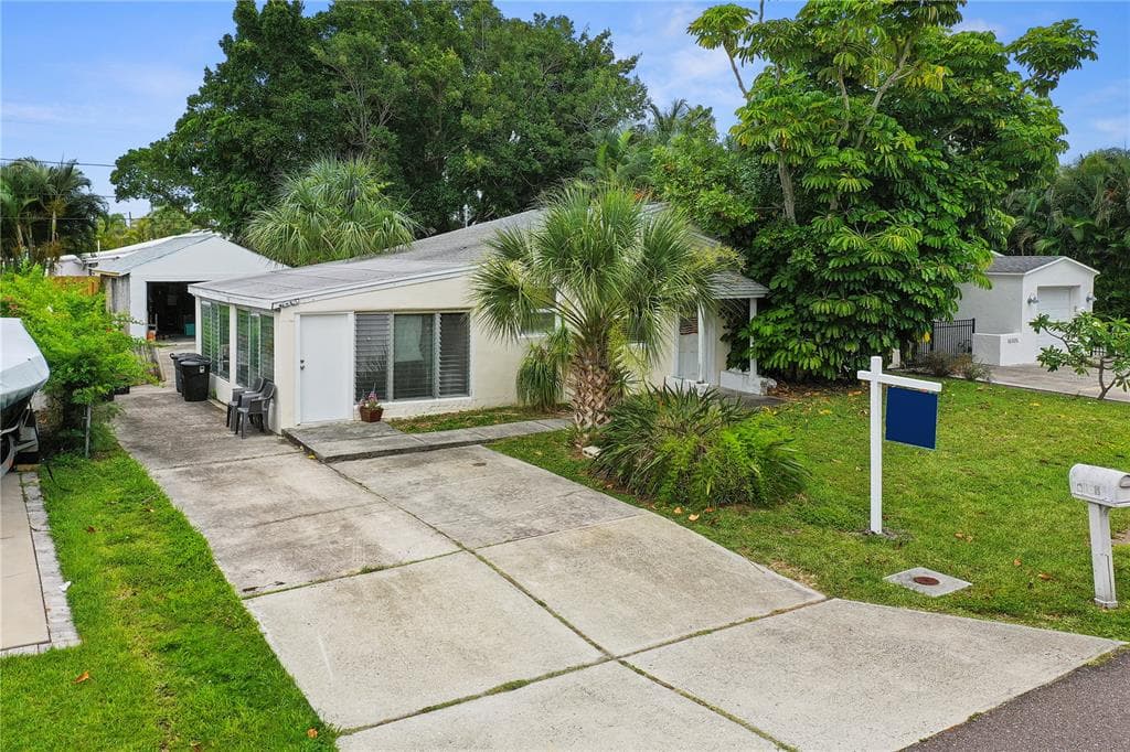 16109 2ND STREET E REDINGTON BEACH, FL 33708
