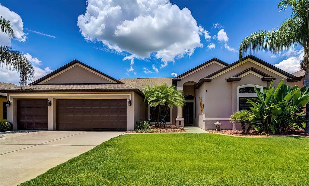 10813 RAIN LILLY PASS LAND O LAKES, FL 34638