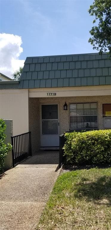 11710 PARK BLVD UNIT 101 SEMINOLE, FL 33772