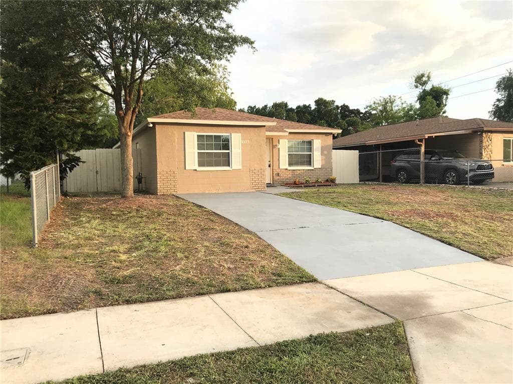 2607 LINDELL AVENUE TAMPA, FL 33610