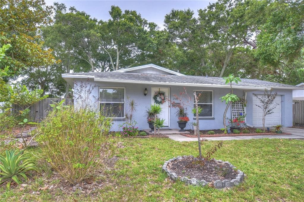 2940 47TH AVENUE S ST PETERSBURG, FL 33712