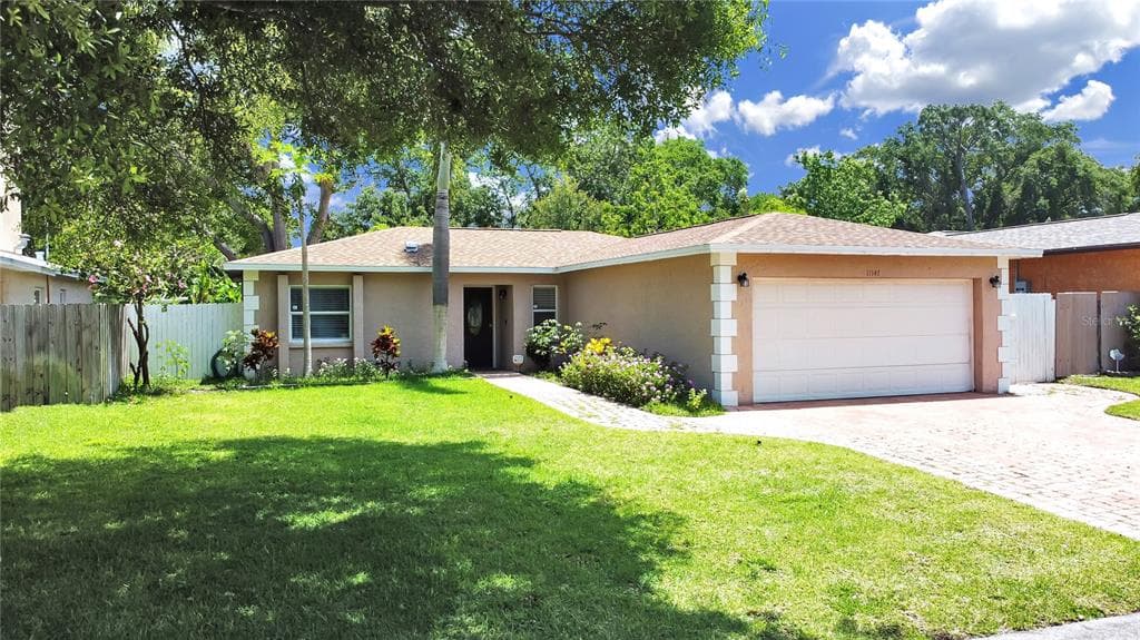 11147 LONGHILL DRIVE N PINELLAS PARK, FL 33782