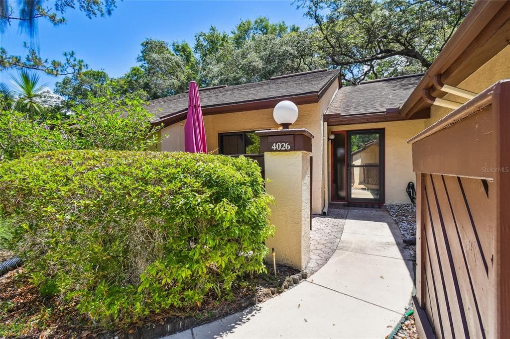 4026 CORKWOOD COURT PALM HARBOR, FL 34684
