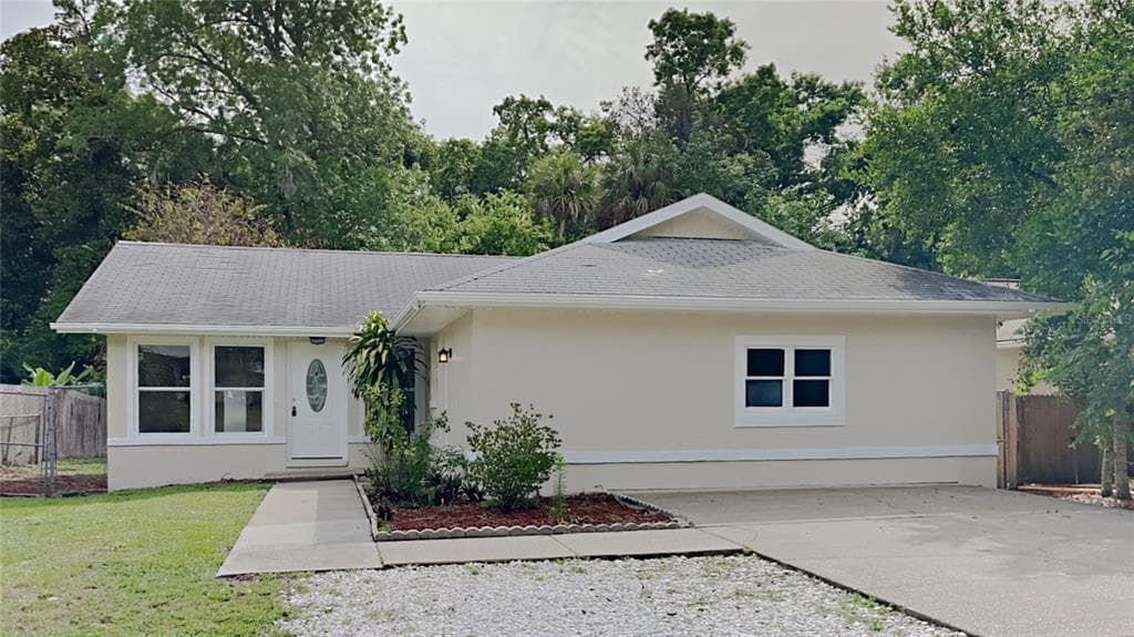 1427 OLD KINGS ROAD HOLLY HILL, FL 32117