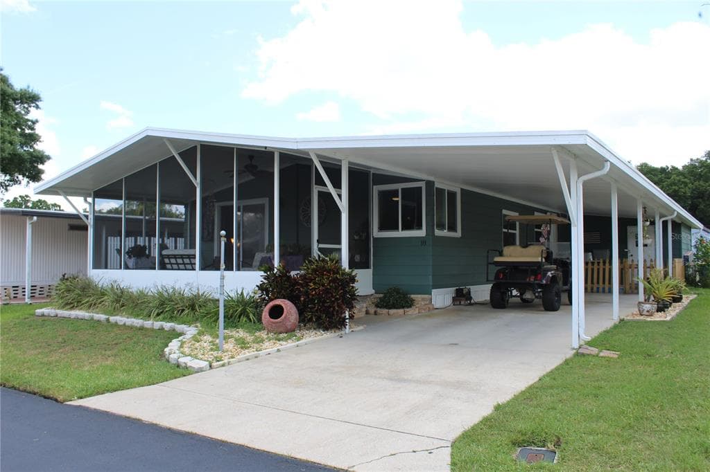 2055 S FLORAL LAKES AVENUE UNIT 18 BARTOW, FL 33830