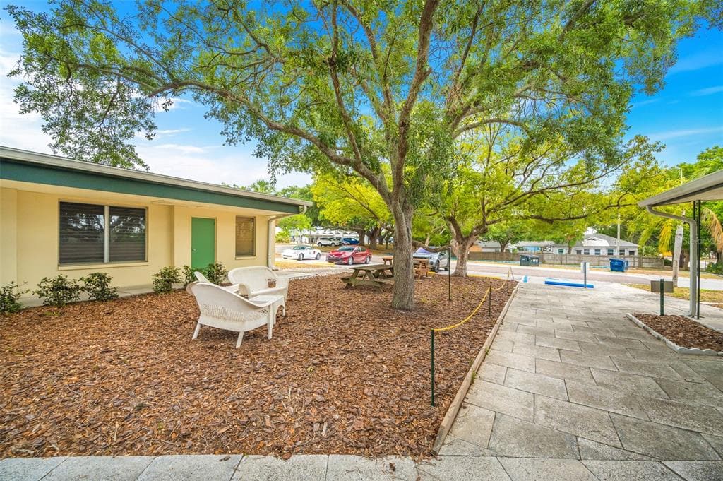 1148/1140 TURNER STREET CLEARWATER, FL 33756