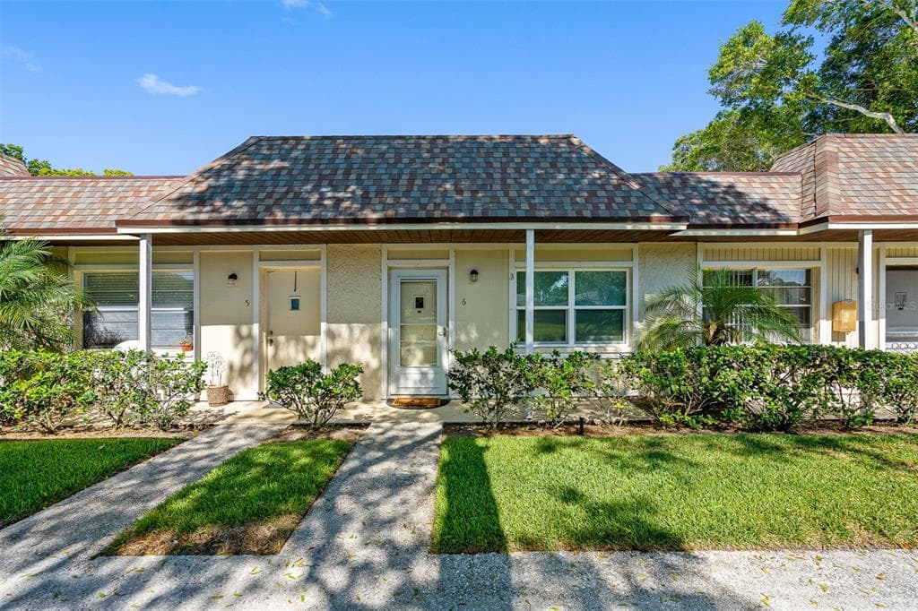 2362 WALTON CIRCLE UNIT O6 PALM HARBOR, FL 34683