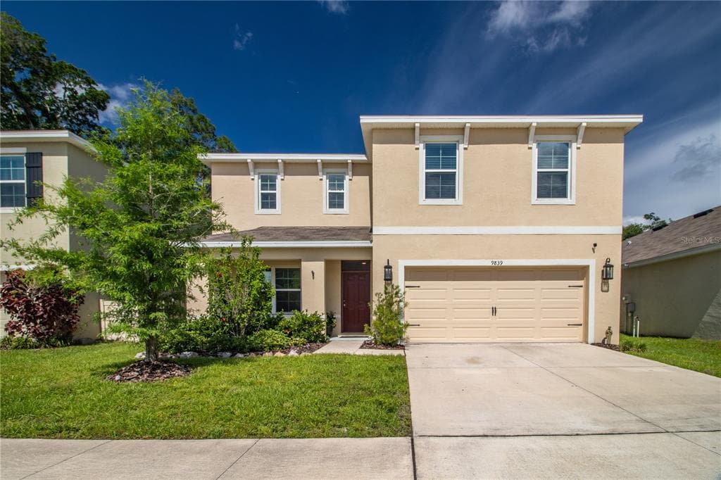 9839 WARM STONE STREET THONOTOSASSA, FL 33592