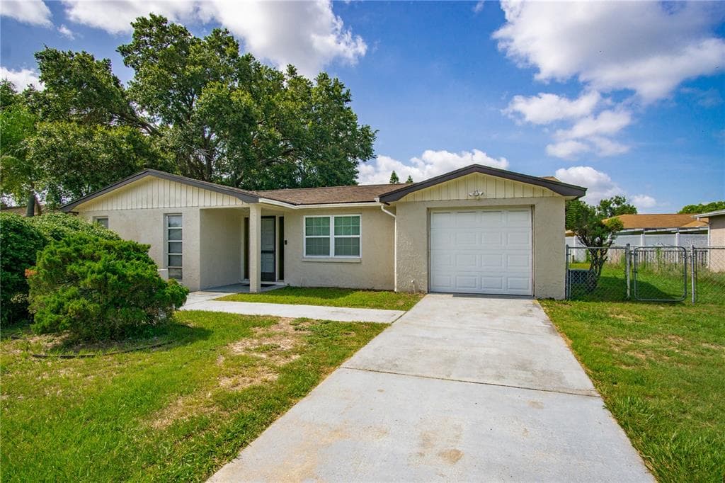7124 EMBASSY BOULEVARD PORT RICHEY, FL 34668