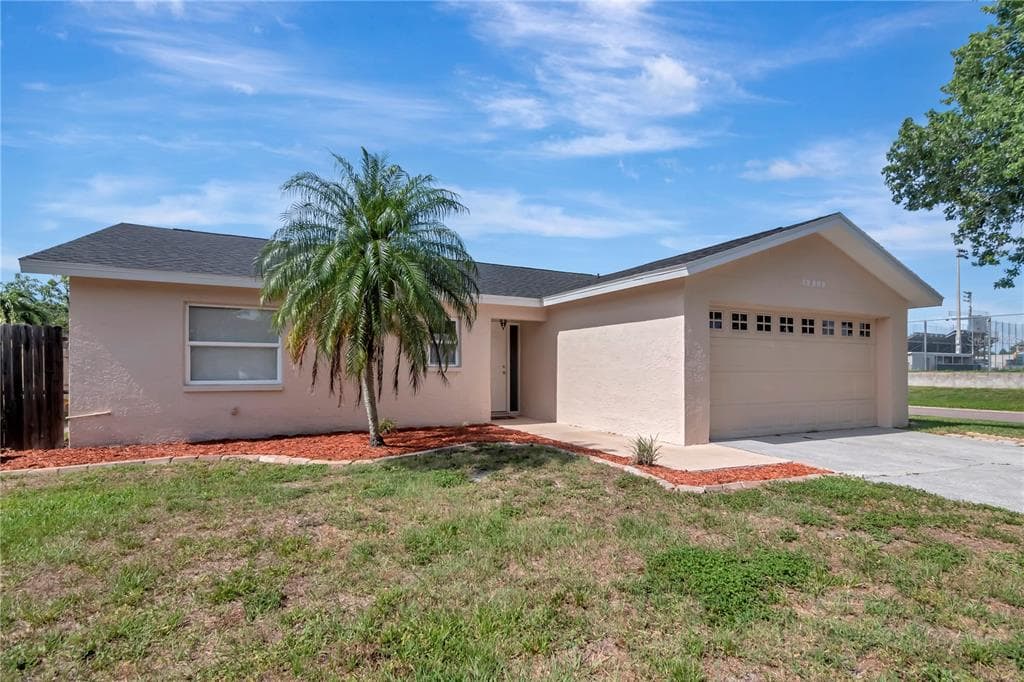 12909 123RD AVENUE N LARGO, FL 33774