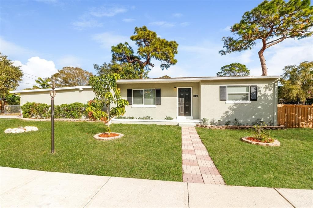 1101 42ND STREET N ST PETERSBURG, FL 33713