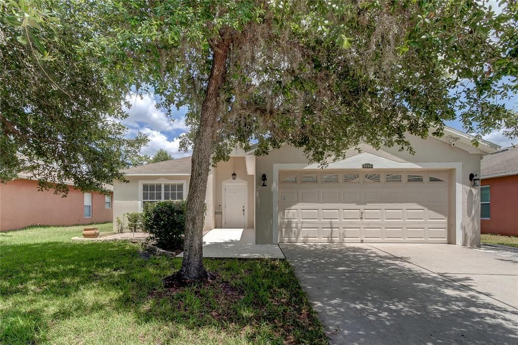 4046 CONSTANTINE LOOP WESLEY CHAPEL, FL 33543
