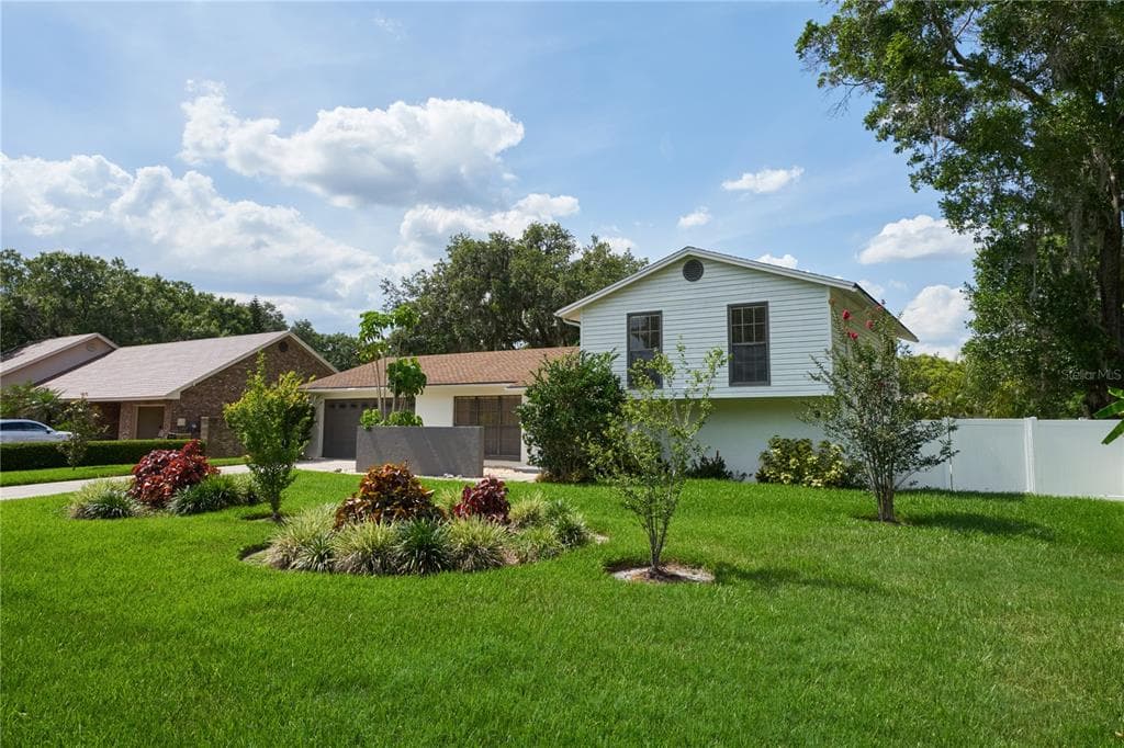 910 DRUID HILLS ROAD
