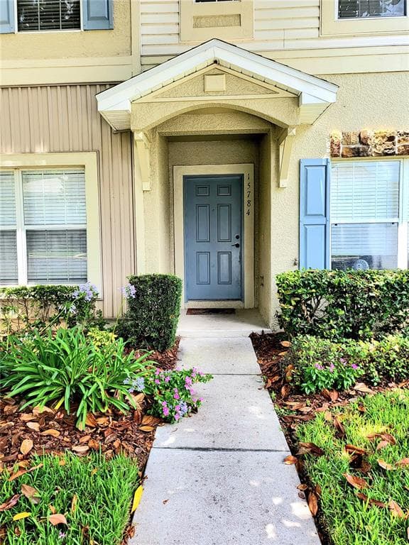 15784 FISHHAWK FALLS DRIVE LITHIA, FL 33547