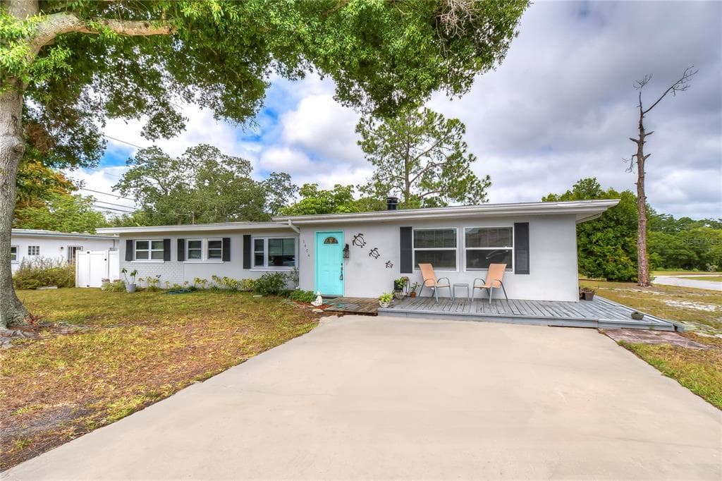 1404 WOOD AVENUE CLEARWATER, FL 33755