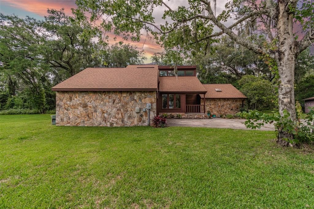 6604 CATHEDRAL OAKS DRIVE