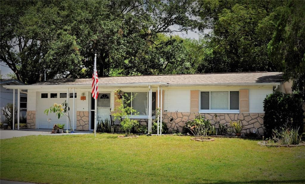6404 HYPERION DRIVE PORT RICHEY, FL 34668