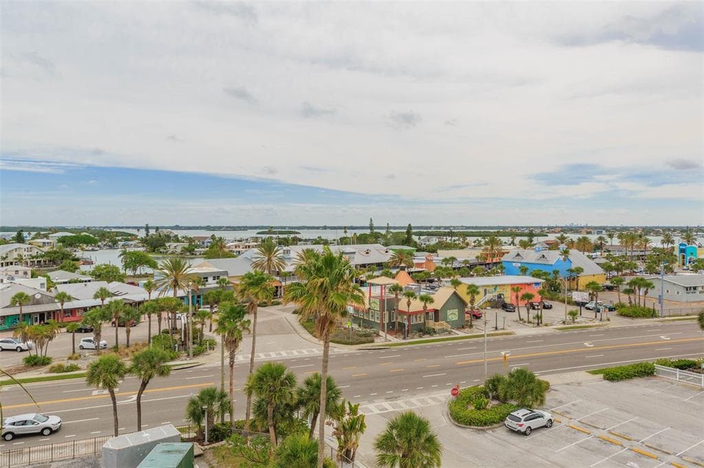 13000 GULF LANE UNIT 503 MADEIRA BEACH, FL 33708