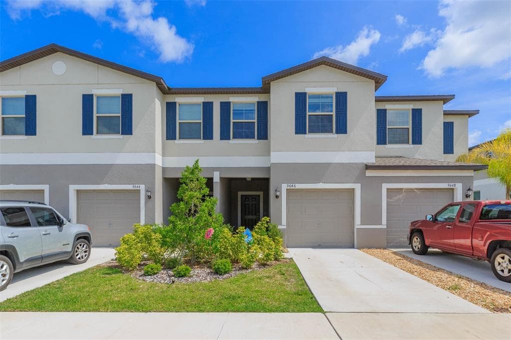 9646 MULBERRY MARSH LANE SUN CITY CENTER, FL 33573