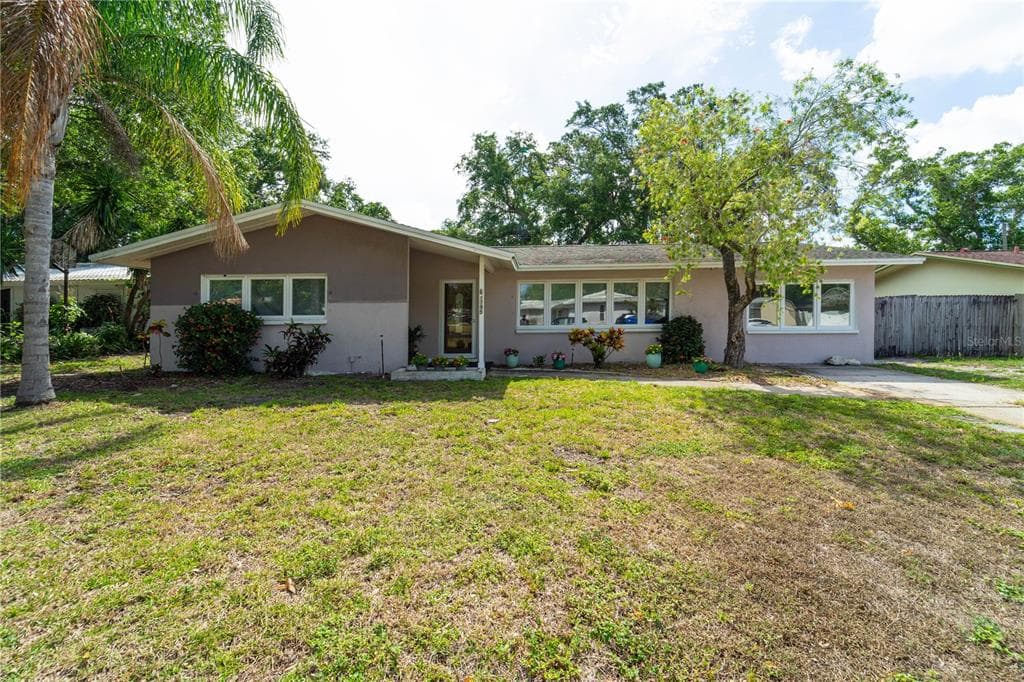 1795 WOODRIDGE DRIVE CLEARWATER, FL 33756
