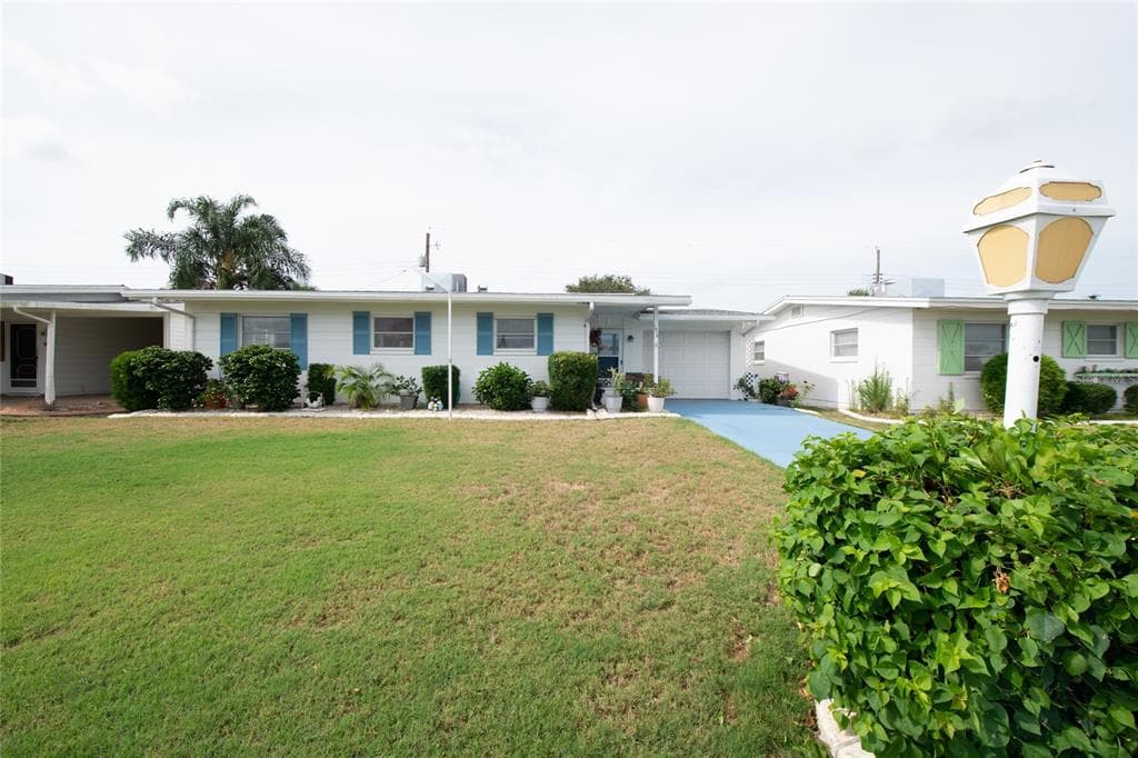 1514 BELLE GLADE AVENUE SUN CITY CENTER, FL 33573