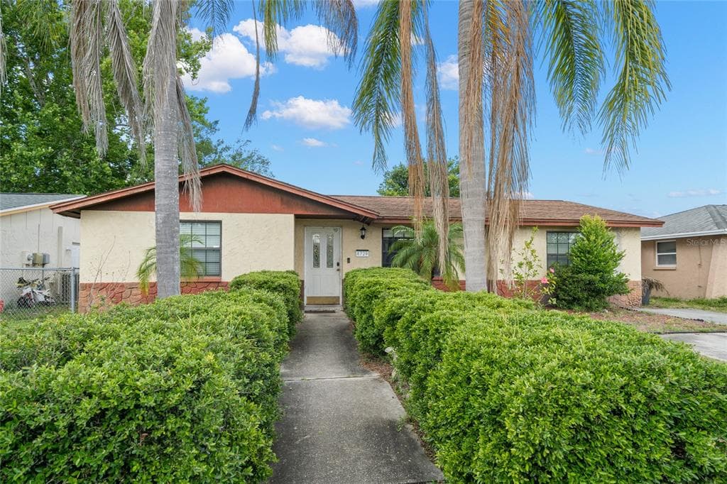 8729 SABAL WAY PORT RICHEY, FL 34668