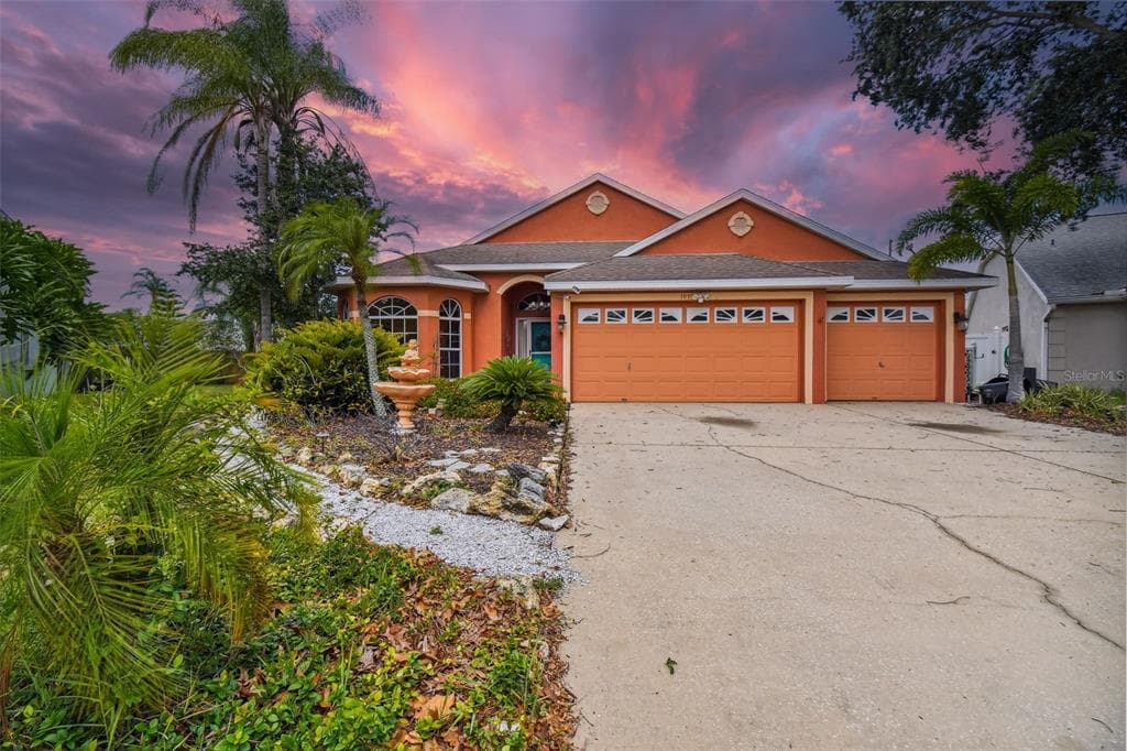 1973 WOOD BROOK STREET TARPON SPRINGS, FL 34689
