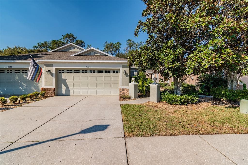 7639 DEER PATH LANE LAND O LAKES, FL 34637