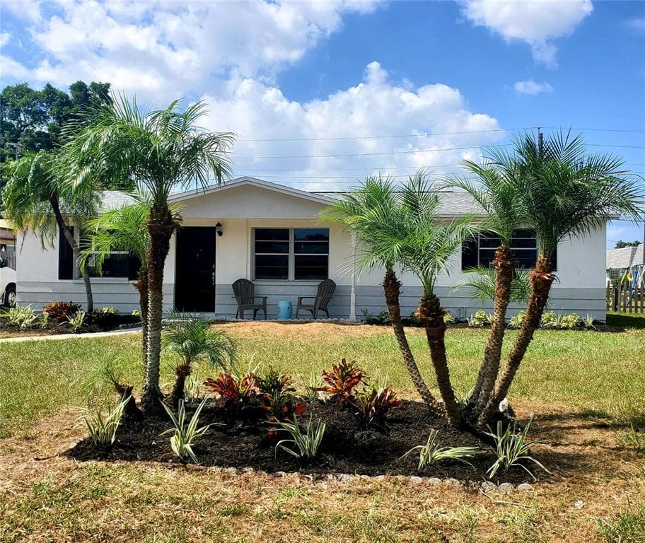 6945 84TH AVENUE N PINELLAS PARK, FL 33781