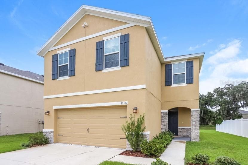 2308 ASHBERRY RIDGE DRIVE PLANT CITY, FL 33563