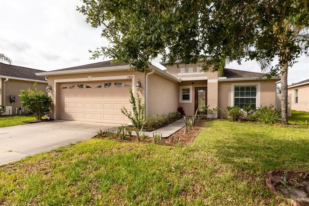 13806 NEWPORT SHORES DRIVE