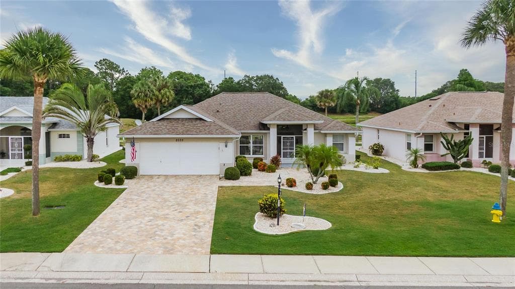 2033 E DEL WEBB BOULEVARD SUN CITY CENTER, FL 33573
