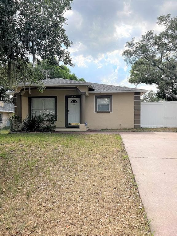 9620 N CONNECHUSETT ROAD TAMPA, FL 33617