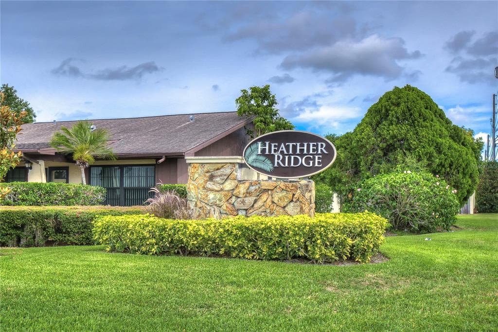 1430 HEATHER RIDGE BOULEVARD UNIT 105 DUNEDIN, FL 34698