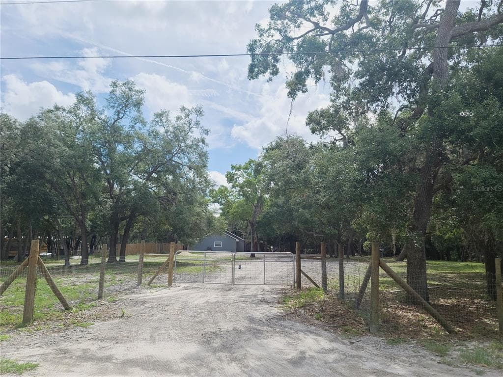 16846 JETSON DRIVE SPRING HILL, FL 34610