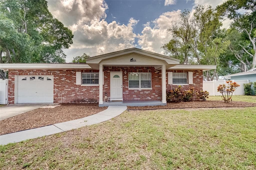 1836 ALBERTA DRIVE CLEARWATER, FL 33756