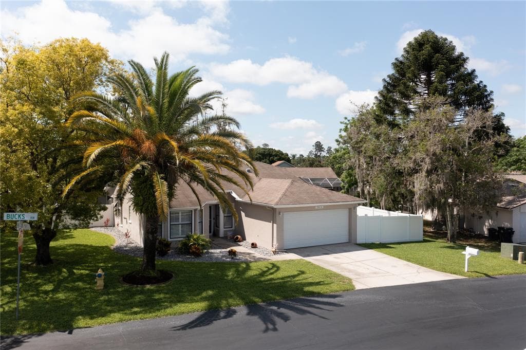 10616 BUCKS RUN NEW PORT RICHEY, FL 34654