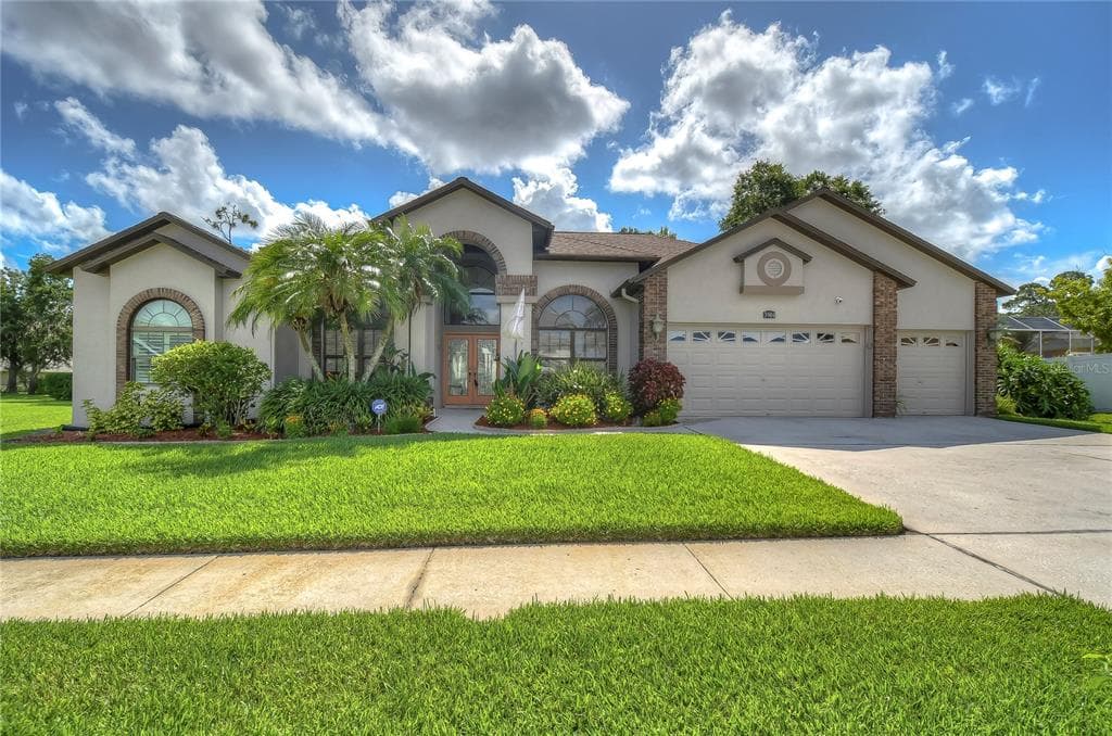 3904 HIDDEN SPRING PLACE VALRICO, FL 33596