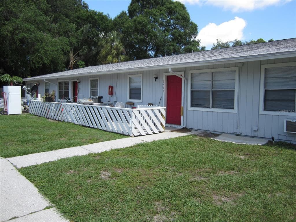 8544 CHANNEL VIEW CIRCLE TAMPA, FL 33614