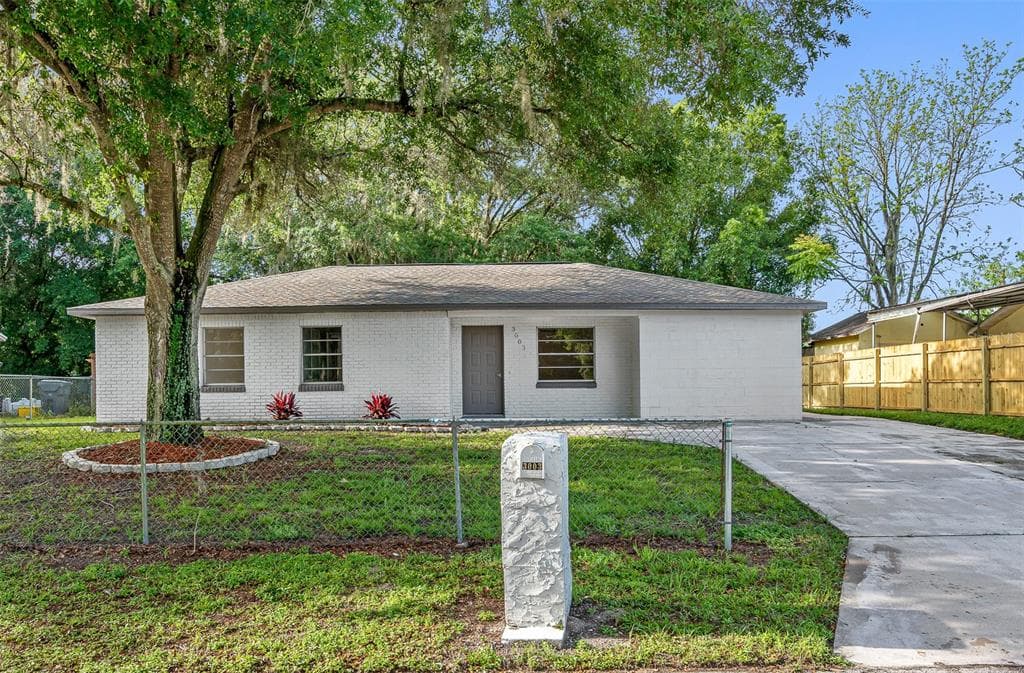3003 SIMPSON DRIVE BARTOW, FL 33830