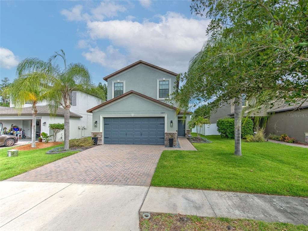 12489 LONGSTONE COURT