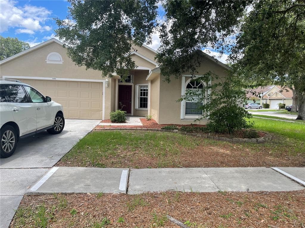 1484 LAKE SHORE RANCH DRIVE SEFFNER, FL 33584