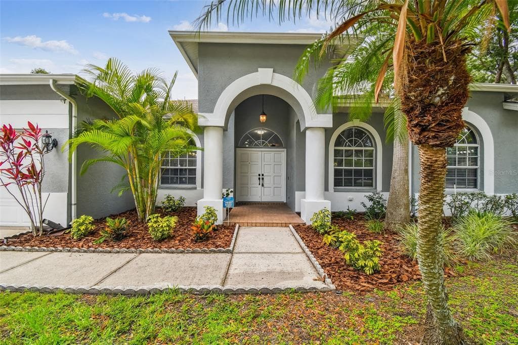 28335 GLADE FERN COURT