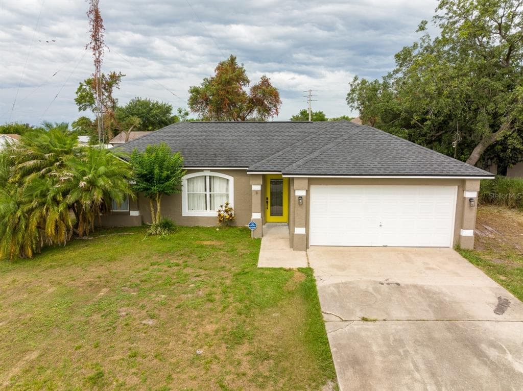 1930 ALSTER LANE DELTONA, FL 32738