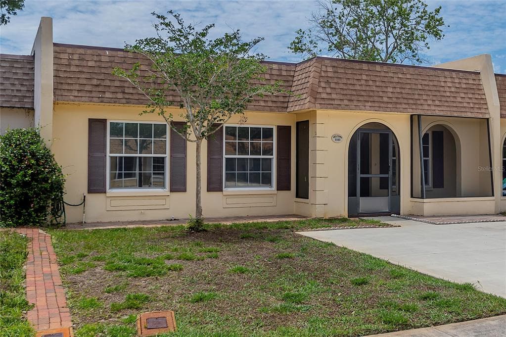 9980 84TH WAY SEMINOLE, FL 33777