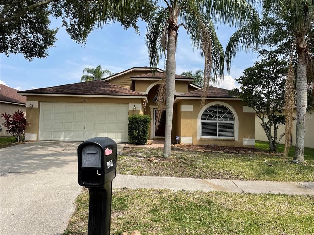 1704 BONDURANT WAY BRANDON, FL 33511