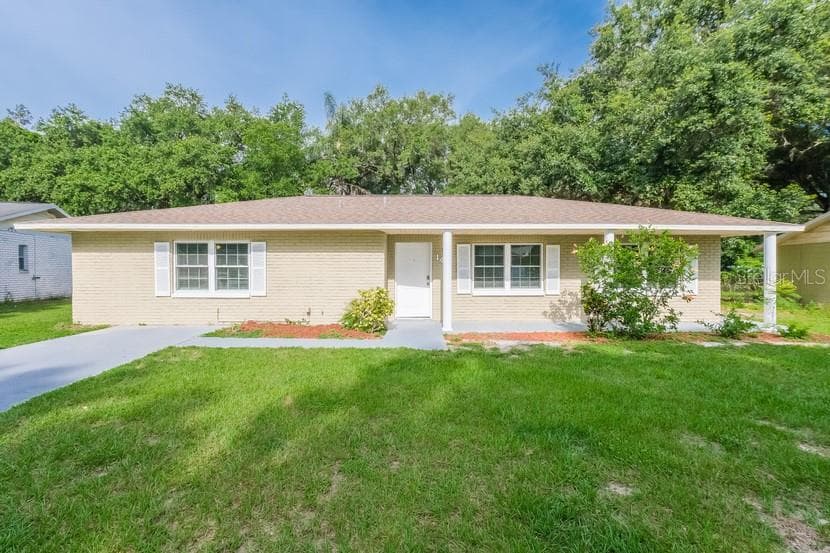 1416 OAK VALLEY DRIVE SEFFNER, FL 33584