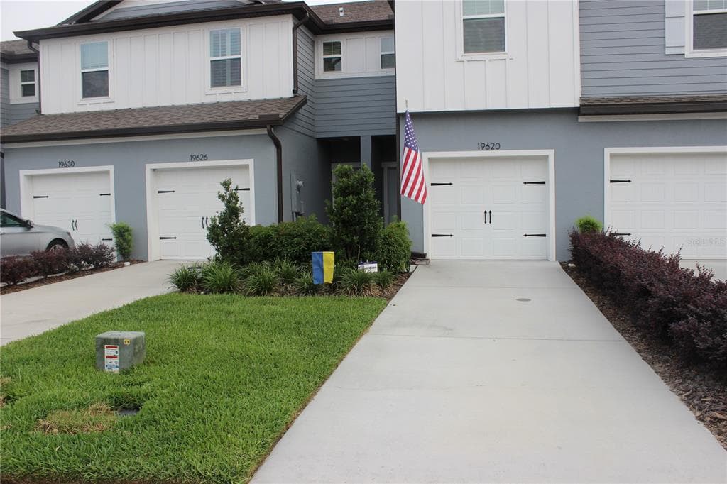 19620 SHADY OAK DR LAND O LAKES, FL 34638