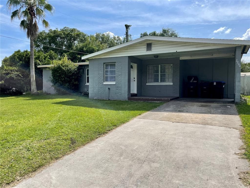 2200 DARDANELLE DRIVE ORLANDO, FL 32808