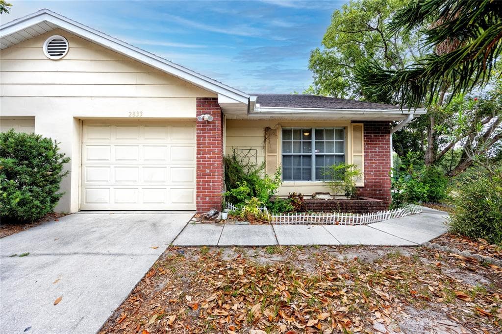 2833 WHITEHALL DRIVE PALM HARBOR, FL 34684